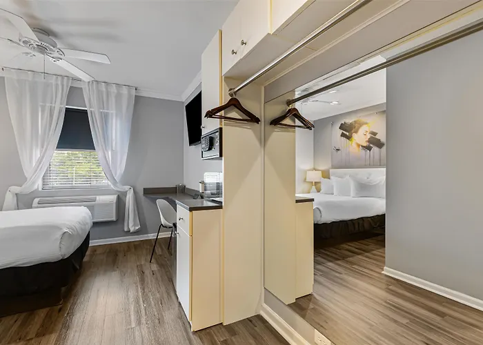 West Loop, Surestay Collection By Western Hotel